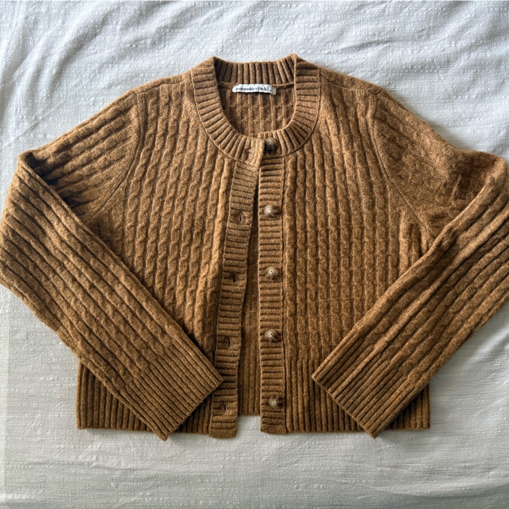 Abercrombie & Fitch Two-Piece Cardigan Set